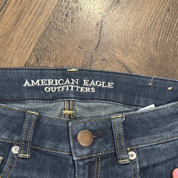 American Eagle Outfitters Dark Blue Denim Shorts - Picture 2 of 6